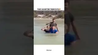 Low-Budget Titanic😂| #memes #funnymeme #laugh #funny #laughmeme #meme #shorts #videomeme #videomemes