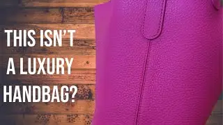 Распаковка кожаной сумки с текстурированной поверхностью 👛