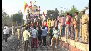 KaRaVe Protest in railway station
