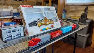 Bachmann H.O. Scale, Diesel Express Train Set