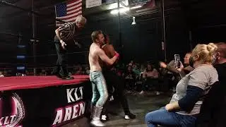 Roma Miller vs. Cornelious Pepperbottom (hair vs hair match)