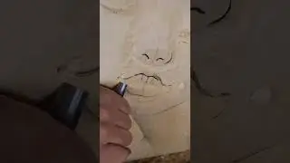 Girl with blue eyes #woodcarving #woodart #woodwork #airbrushingart