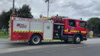 FRV/VICPOL/AV/ pumper 35B responding- middle park