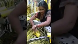 lady loom opretor how to start circular loom#machine#manufacturing#looms#how#automobile#travel#viral