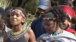 ABANGANI -- IZINTOMBI ZODWA 2007