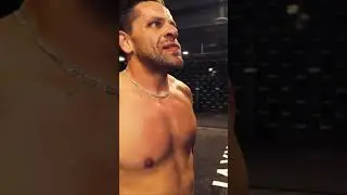 Double Fisting technique EXPLAINED! #beardegidio #rampagejackson #jaxxon