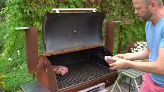BBQ Meat Selection in the GrillSymbol&rsquo;s Smoky Beast BBQ-Smoker