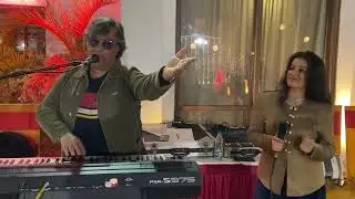 Popular Bollywood Songs (Duo)