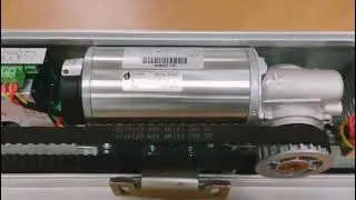 ES200 automatic sliding door mechanism