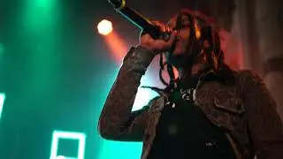 Valee FakeShoreDrive Performance