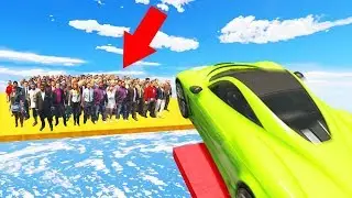 БЫСТРЫЕ МАШИНЫ против 1000 ЧЕЛОВЕК! (Смешные моменты GTA 5)