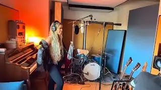 Studio Vlog - life of an Indie artist (working on my EP) 