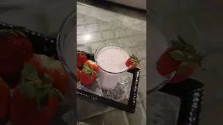 Refreshing berry shake#tiktok #viral #food #streetfood #trending #youtube #youtubeshorts #best #live