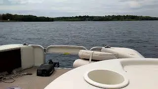 Pontooning Lake Marburg/TURN DOWN VOLUME