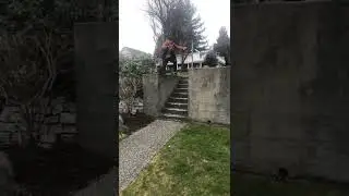 PARKOUR PANTS FELL DOWN IF YOU PAUSE AT RIGHT MOMENT