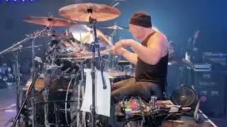 I love to groove, Bodo Schopf with The Michael Schenker Group in one of the previous tours.