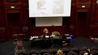 Conf&eacute;rence 
