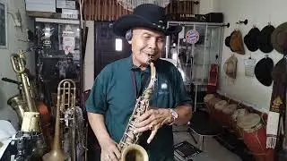 #Hu Hongkop do Ho Hasian - sax cover by Pukka Tambunan - songwriter Tilhang Gultom - Country music.