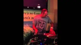 Scratch Session at Midtown Drinkery (CLOSING TIME)