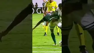 JEFFINHO DEU UMA CANETA HUMILHANTE NO JOGADOR DO GOI&Aacute;S #shorts