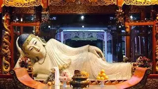 Exploring the Famous Jade Buddha Temple in Shanghai,/Vietjet Air