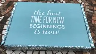 Erin Condren Seasonal Surprise Box Unboxing ~ 1st ever box!