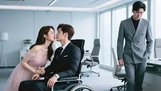 Her blind ex begged to return, but she kissed a disabled CEO publicly, and he suddenly stood up!