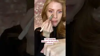 NARS Radiant 16 Hour Foundation | Redhead Makeup