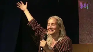 Andrea Hanheide - Unser Vater, der jetzt in allen alles gibt.