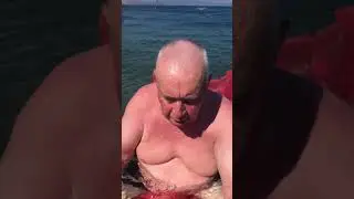Kos getroffen door een tsunami, hahahahaha