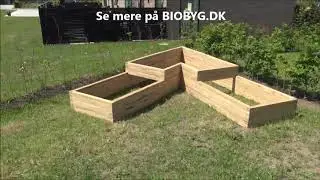 Trekantet h&oslash;jbed i egetr&aelig;