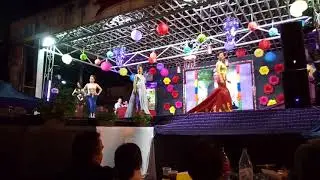 Pasarela de vestido de gala - NBC17