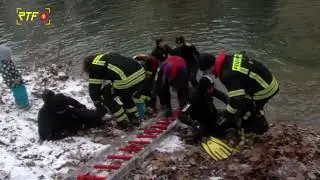 Neckarabschwimmen im eiskalten Wasser