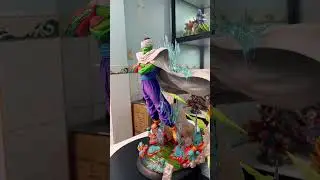 White Hole Studio - Piccolo Statue