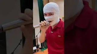 live 🎤