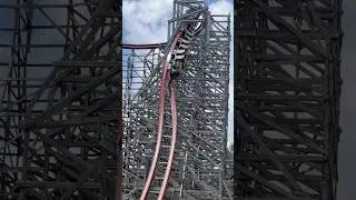 CRAZY BARREL ROLL DROP ROLLER COASTER 🍎 #shorts #rollercoaster