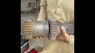 How to Repair a Severely Damaged Caterpillar Gear | Unbelievable Machinist Restoration