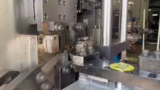 CNC STEEL WIRE BUCKLE MAKING MACHINE