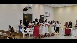 Vocal Rosa de Saron adorando a Deus congregação Siloé 