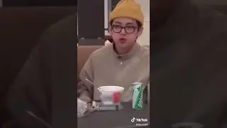 rm is on diet... jk and v😂😂😂😂