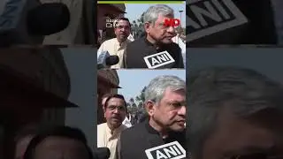 Rahul Gandhi Crashes Minister Vaishnaw's Media Chat | Mo of Everything
