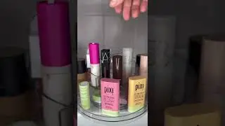Greentainer 360&deg; Rotating Cosmetic Storage Rack &ndash; Makeup Brush & Lipstick Carousel Vanity Organizer
