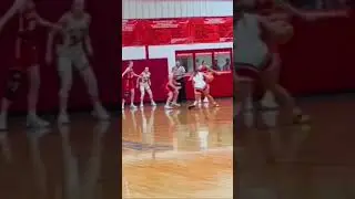 Get to the paint and score! 11/2023 #basketball #arkansas #femaleathlete #athletics #sports