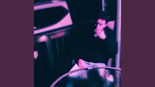 Summer Crush (Levitating)