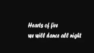 IZECOLD Close feat Molly Ann Lyrics