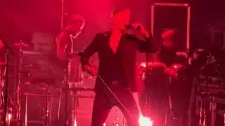 Queens of the Stone Age - Spinning in the Daffodils live - 10/10/25 - Beacon Theatre NY Catacombs 