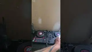 Trying out my numark platinum fx controller 