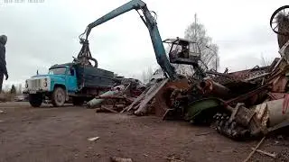 Tractor T 150 K Timber Truck At Work / Трактор Т 150 К