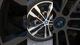 IQautos 2018 BMW i3 Mineral Gray Metallic Exterior
