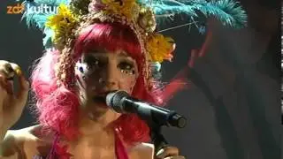 Gabby Young and Other Animals - German TV show from ZDF Kultur